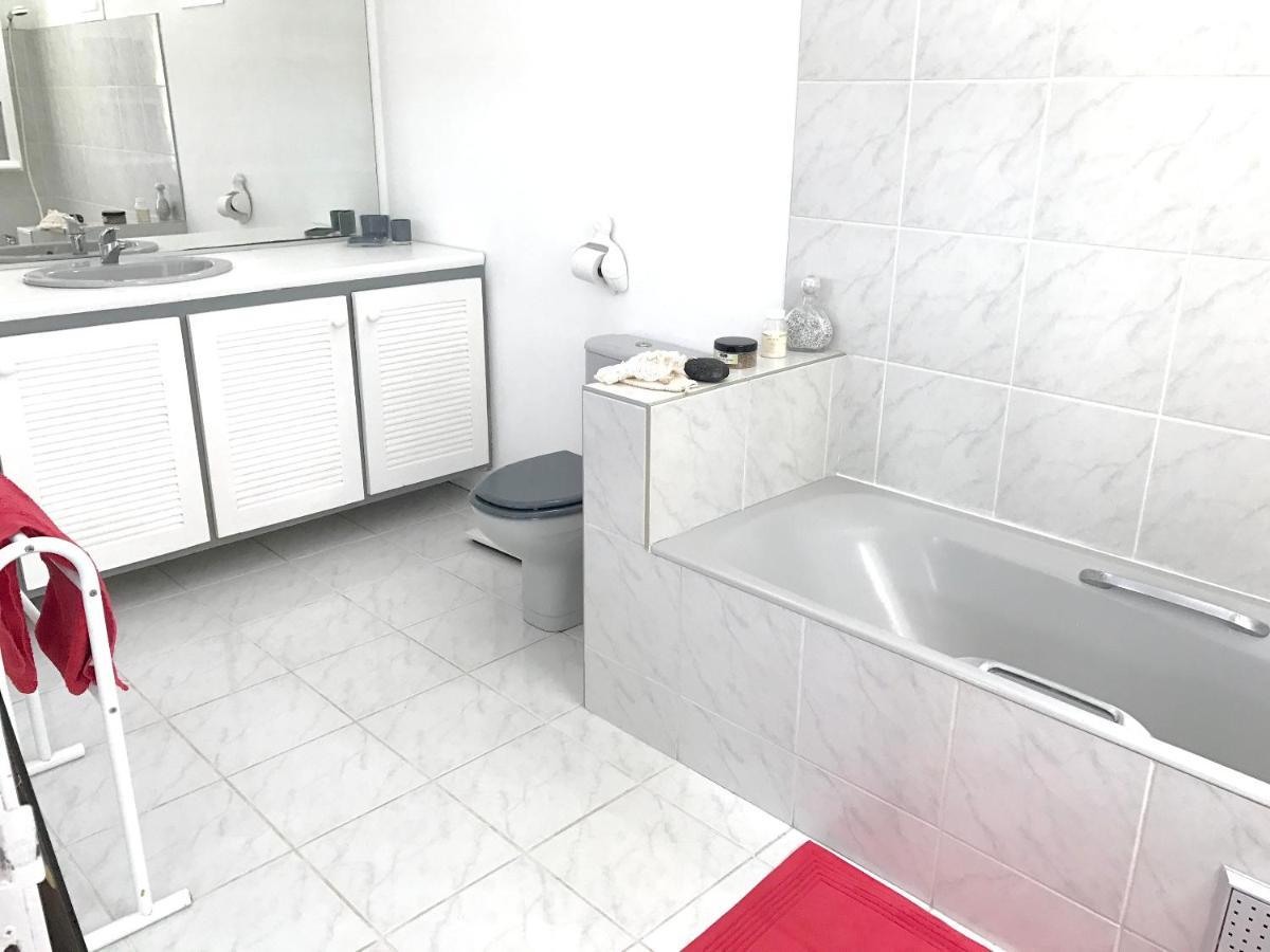 Studio Charmant Au Coeur De Boucan Canot 30 M² Avec Jardin Prive Saint-Paul Экстерьер фото